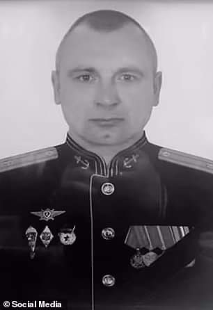 Nóng: Chỉ huy trẻ tuổi nhất của Nga tử trận trong trận chiến quyết định số phận của Donbass - Ảnh 1.
