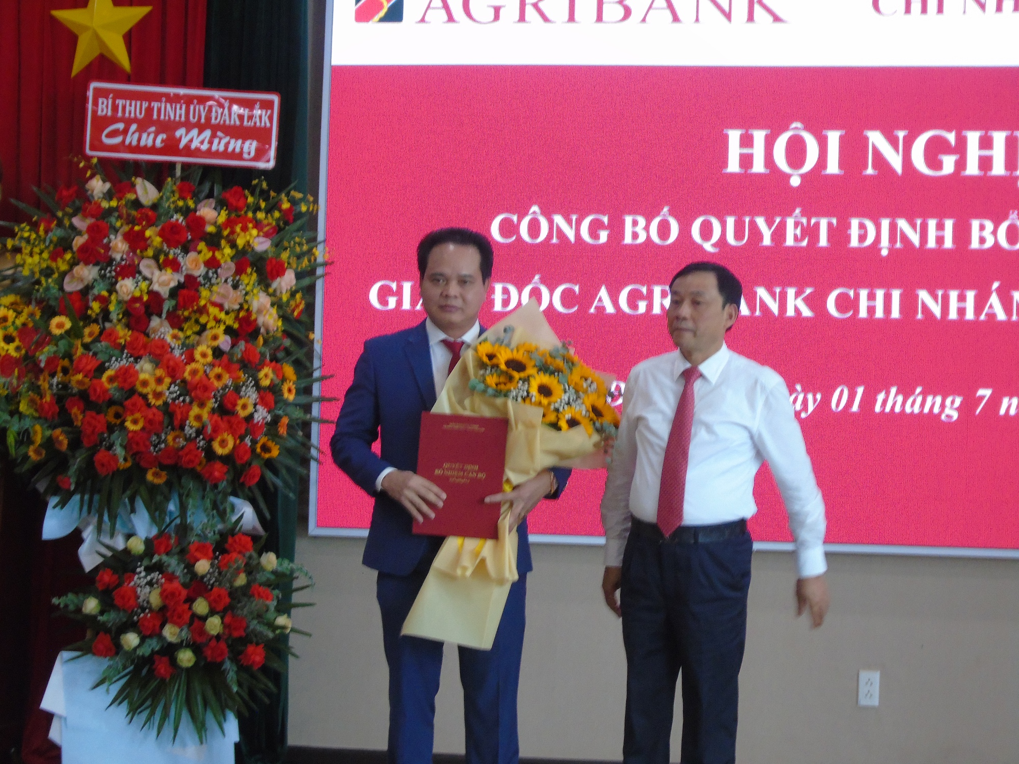 Ông Vương Hồng Lĩnh được bổ nhiệm lại chức vụ Giám đốc Agribank Chi nhánh tỉnh Đắk Lắk - Ảnh 1.
