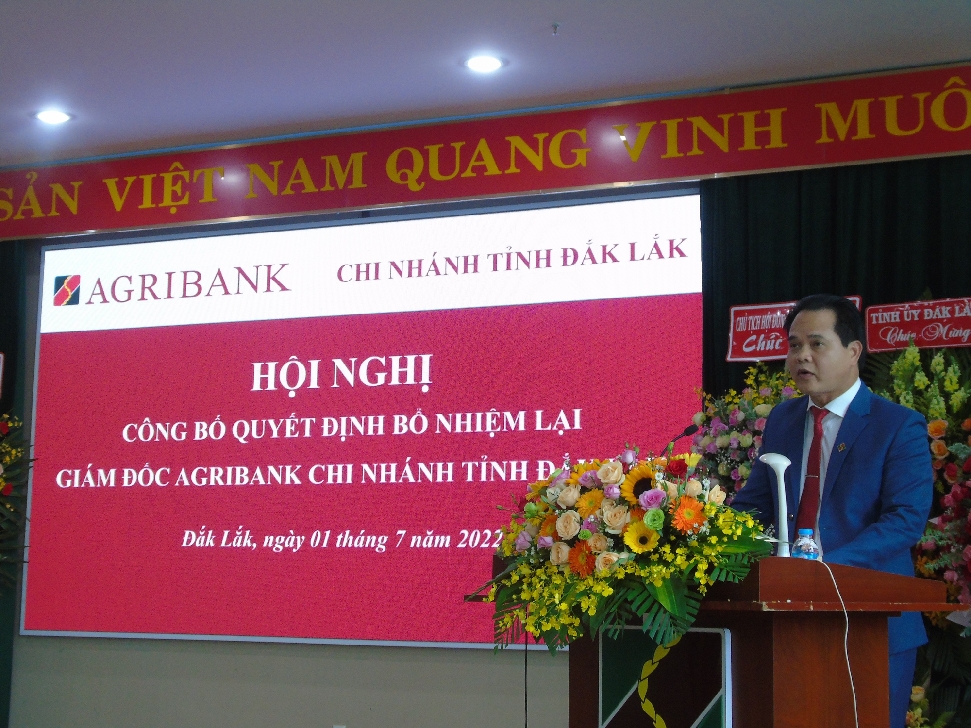 Ông Vương Hồng Lĩnh được bổ nhiệm lại chức vụ Giám đốc Agribank Chi nhánh tỉnh Đắk Lắk - Ảnh 2.