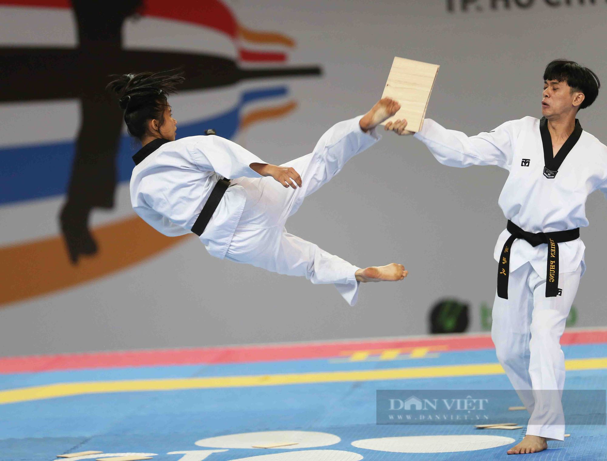 Châu Tuyết Vân khuấy động Giải Taekwondo các lứa tuổi trẻ toàn quốc 2022 - Ảnh 7.