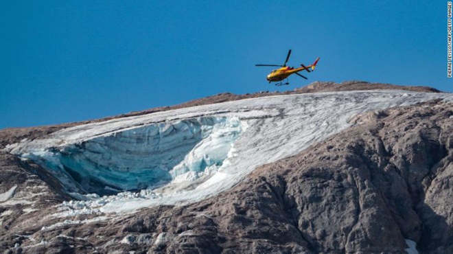 Sập sông băng tại Kyrgyzstan, nhóm du khách quốc tế thoát hiểm thần kỳ - Ảnh 5.