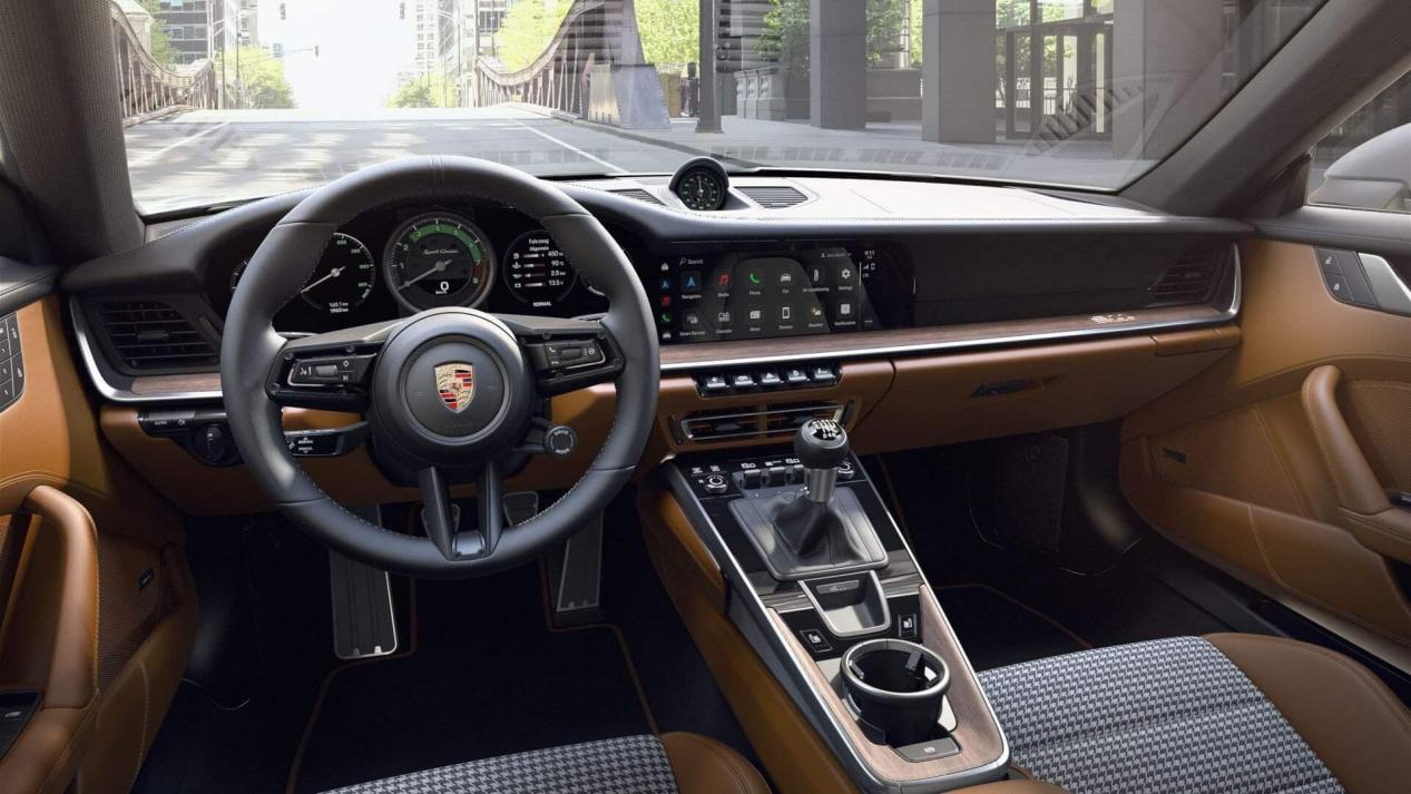 Porsche 911 số sàn, bản giới hạn giá gần 20 tỷ đồng sẽ về tay Cường &quot;Đô-la&quot; - Ảnh 6.