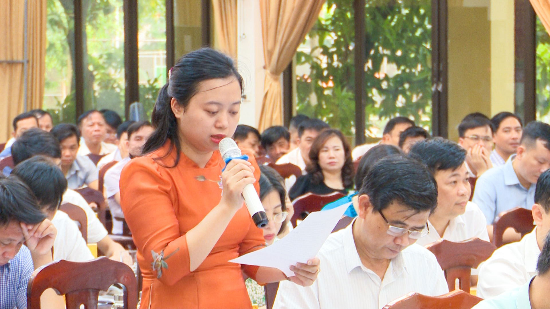 Hội đồng Nhân dân Huyện Thường Tín thông qua 9 nghị quyết quan trọng - Ảnh 1.