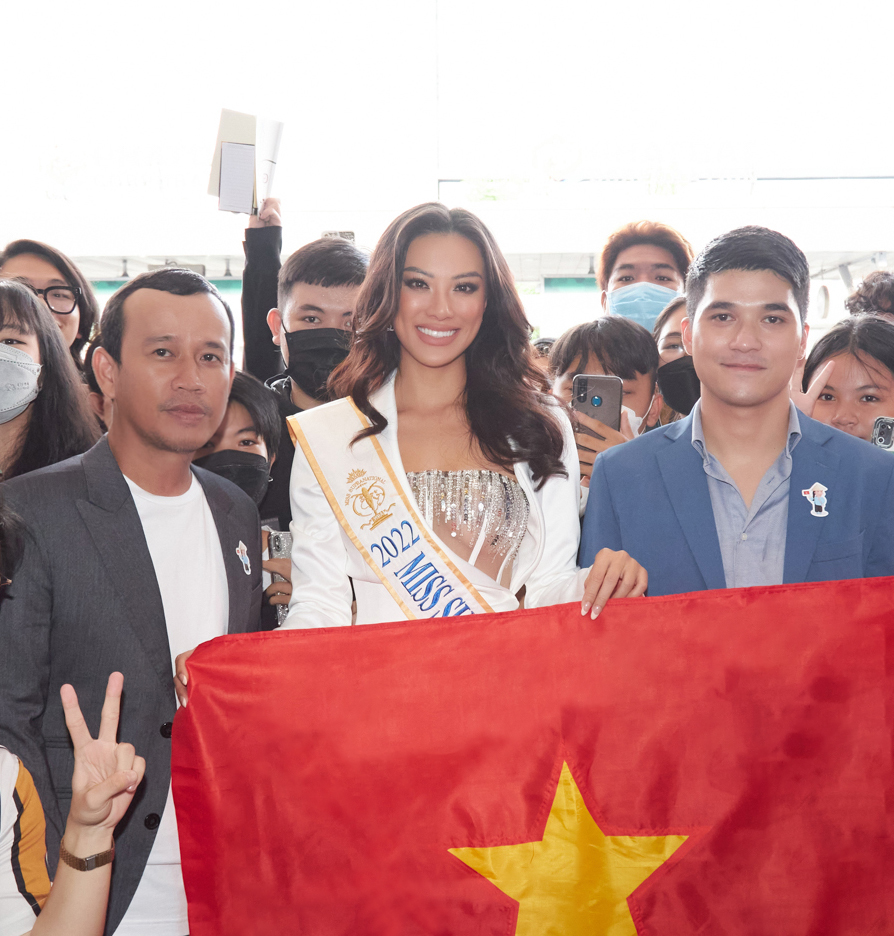 “Ông trùm” Phúc Nguyễn dự báo khả năng giành vương miện của Kim Duyên tại Miss Supranational 2022 trước giờ chung kết - Ảnh 2.