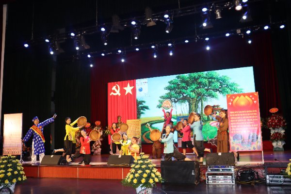Chung kết Hội thi Nhà nông đua tài Hà Nội năm 2022, Hội Nông dân thị xã Sơn Tây đạt giải Nhất - Ảnh 2.