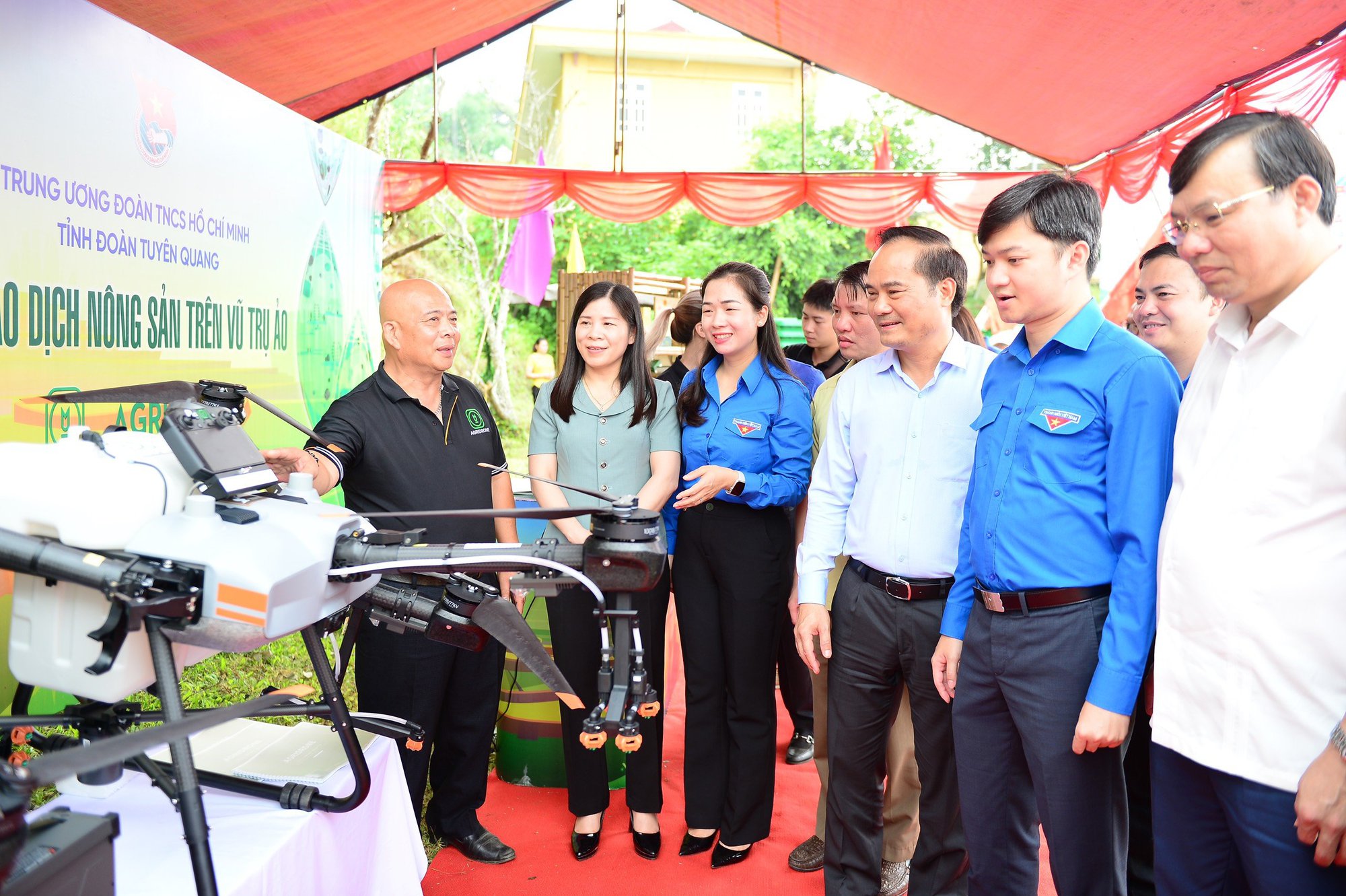 Thanh niên 3 tỉnh Tuyên Quang, Thanh Hóa, Đồng Tháp được hỗ trợ ứng dụng chuyển đổi số  - Ảnh 3.