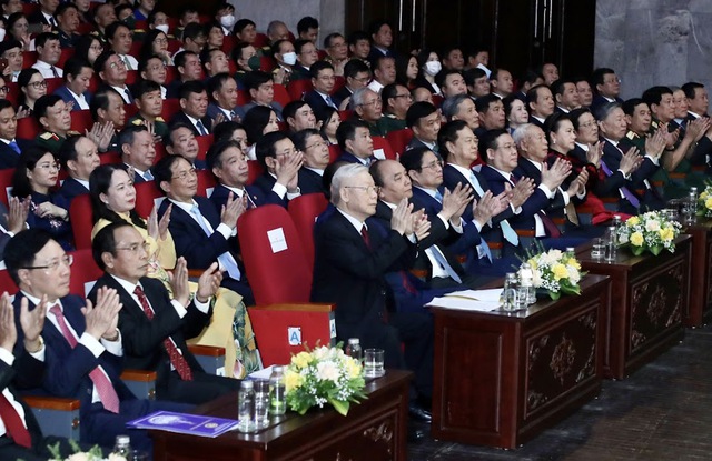 &quot;Tình nghĩa Việt - Lào sáng hơn trăng rằm, thơm hơn đóa hoa nào thơm nhất&quot; - Ảnh 1.