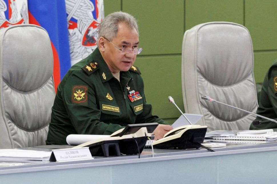 Chiến sự Nga-Ukraine: Đại tướng Sergei Shoigu ra chỉ thị 'nóng' cho quân đội Nga - Ảnh 1.