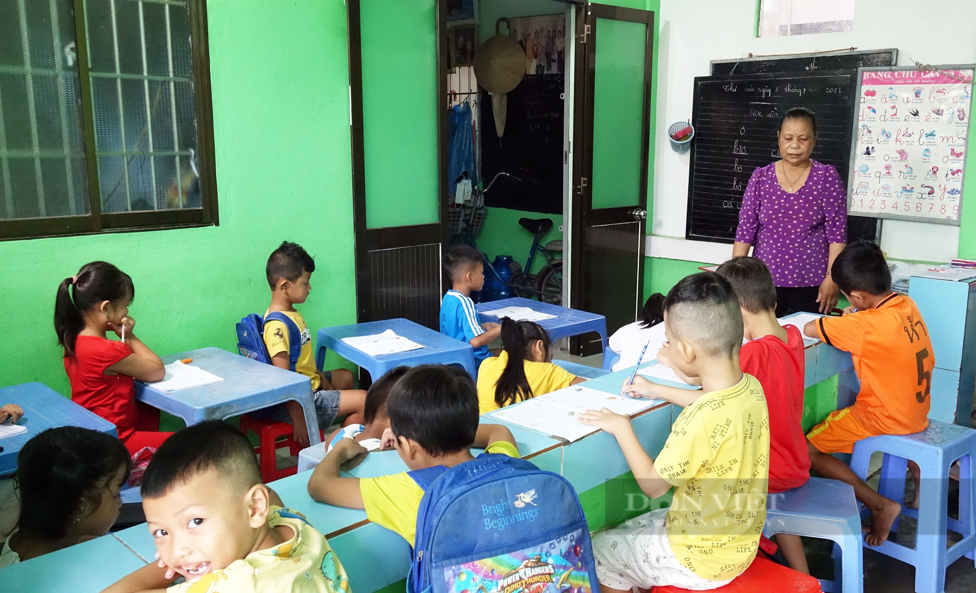 Cô giáo Khmer duy trì lớp học tình thương suốt 22 năm - Ảnh 4.