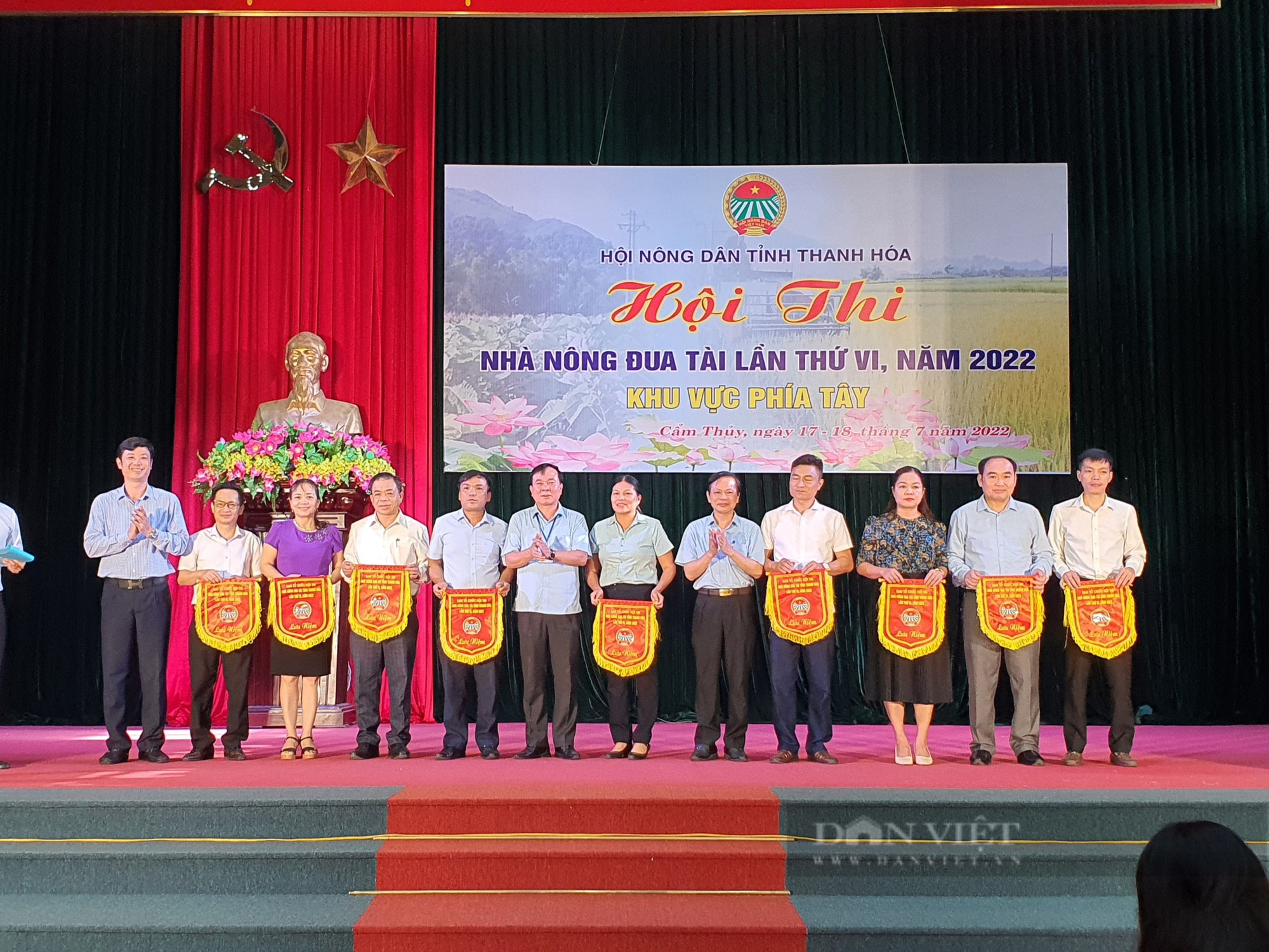Nông dân miền núi Thanh Hóa tham dự Hội thi Nhà nông đua tài, HND huyện … &quot;rinh&quot; về giải Nhất - Ảnh 4.