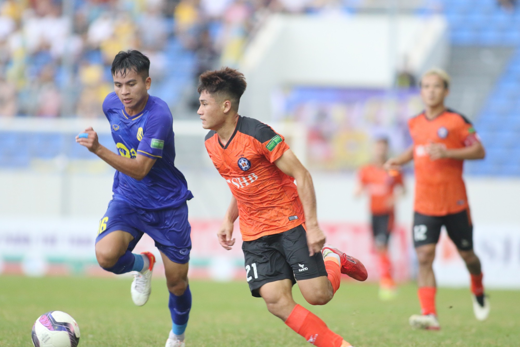 Kết quả vòng 8 V.League 2022: Thanh Bình phản lưới &quot;giúp&quot; CLB Nam Định đá bại Viettel - Ảnh 4.