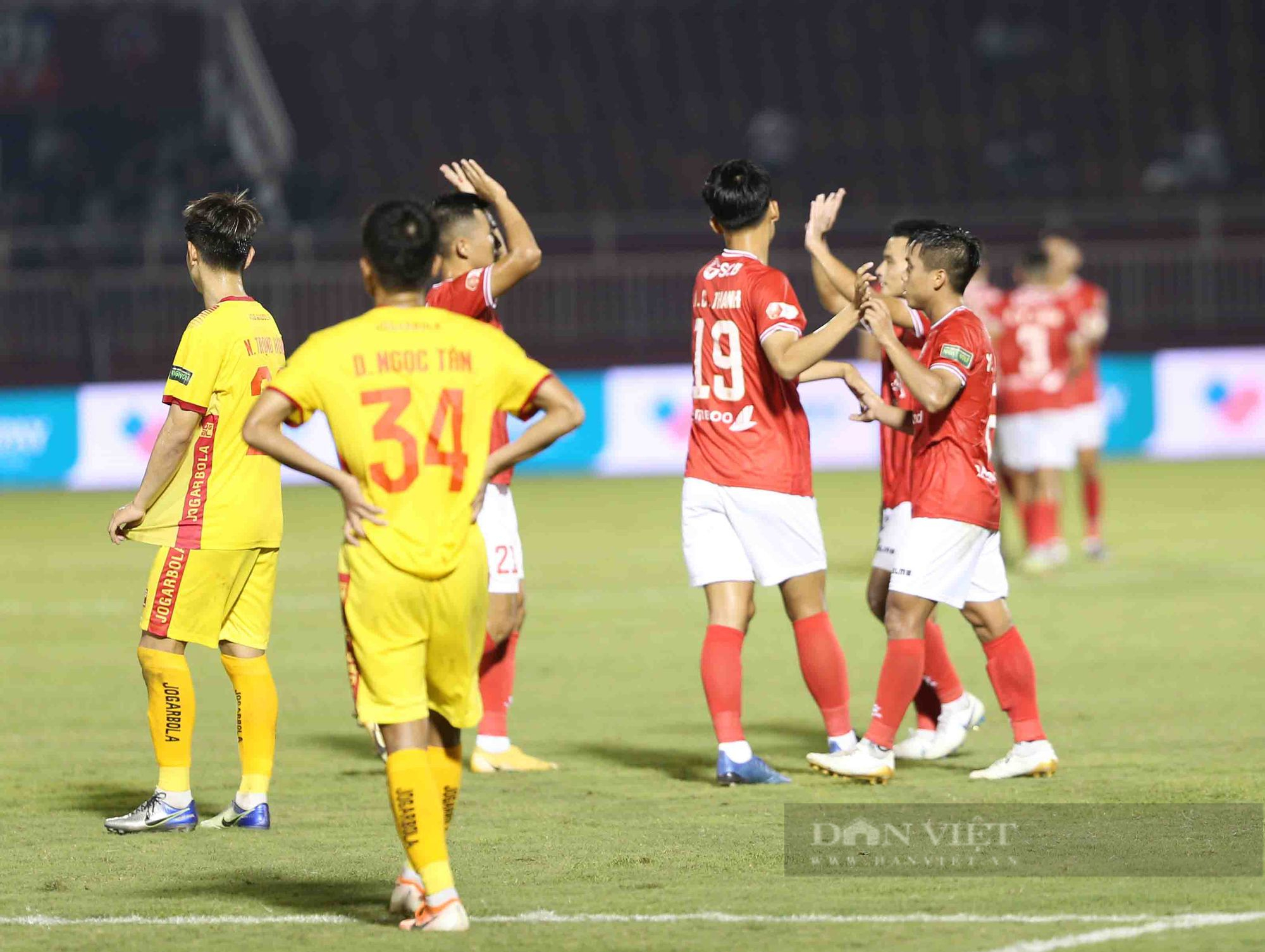 Samson lập công, TP.HCM đã biết thắng ở V.League 2022 - Ảnh 12.