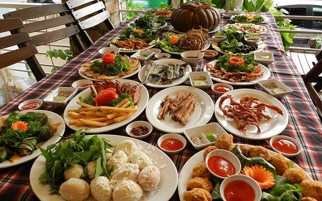 Khám phá những quán hải ngon tại Đà Nẵng với giá rẻ bất ngờ, hấp dẫn thực khách - Ảnh 4.