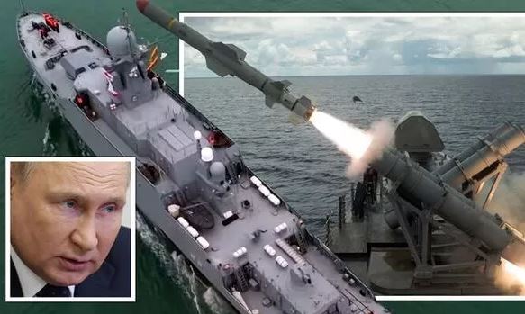 Ukraine cảnh báo giành lại Crimea, nhắm mục tiêu vào Hạm đội Biển Đen - Ảnh 1.