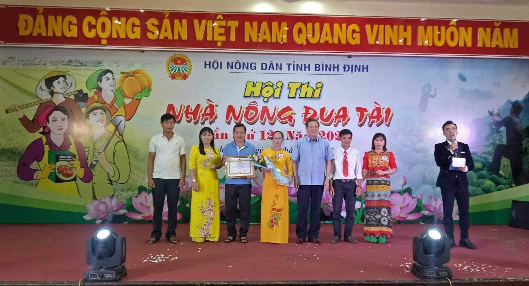 Sôi nổi Hội thi Nhà nông đua tài tỉnh Bình Định năm 2022  - Ảnh 1.
