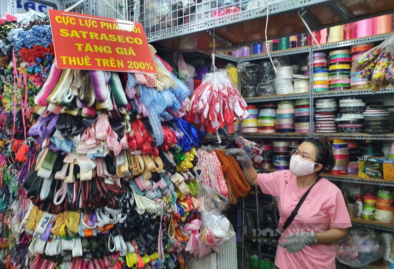 Tiểu thương chợ Đại Quang Minh &quot;tố&quot; bị chủ chợ cắt điện trong đêm - Ảnh 4.