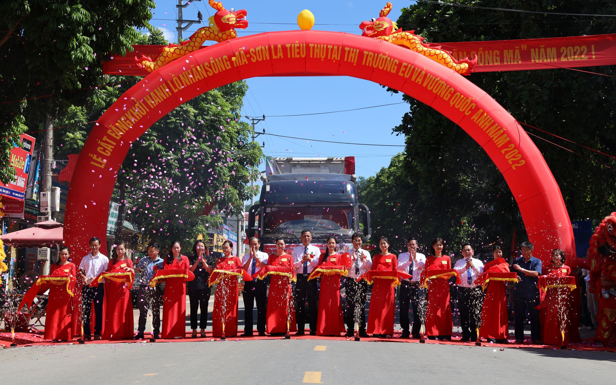 Nhãn Sơn La lên đường xuất khẩu