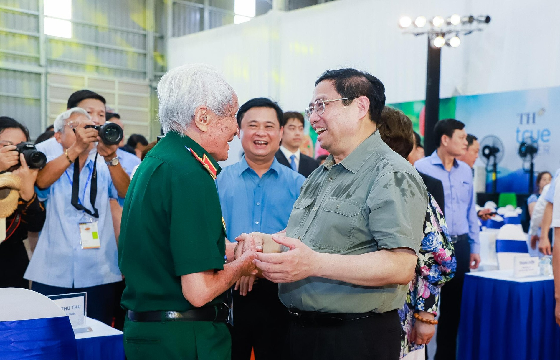 Thủ tướng Chính phủ Phạm Minh Chính: Dự án của Tập đoàn TH thúc đẩy xanh hóa kinh tế nông nghiệp - Ảnh 1.