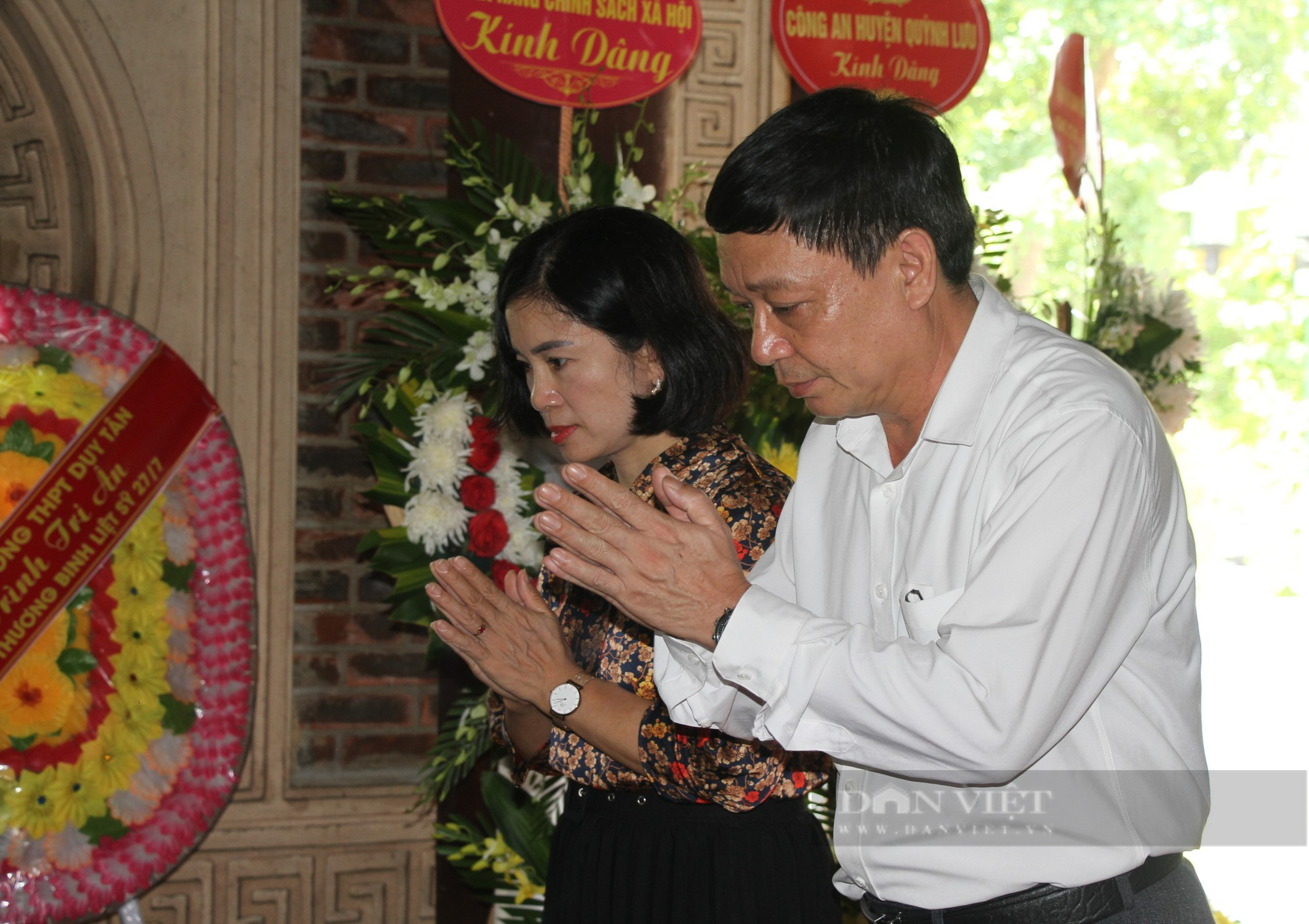 Chủ tịch BCH Trung Ương Hội Nông dân Việt Nam dâng hương tưởng niệm, tri ân anh hùng, liệt sĩ Truông Bồn - Ảnh 6.