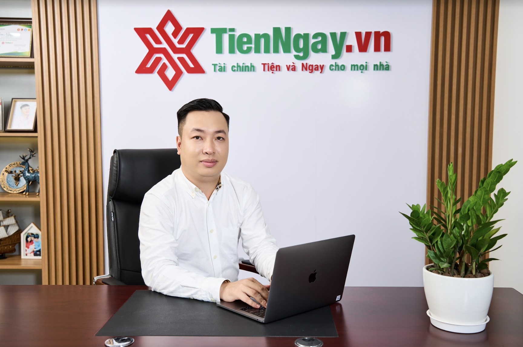 Chuỗi Tiện Ngay tăng tốc mở cửa hàng tài chính đa tiện ích, ứng dụng công nghệ thông tin  - Ảnh 2.