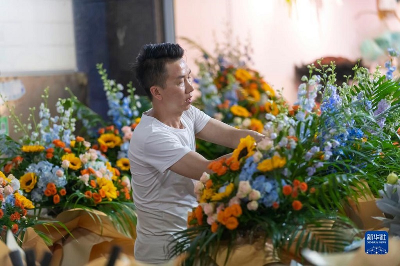 Khám phá chợ hoa lớn nhất Côn Minh, Trung Quốc - Ảnh 6.