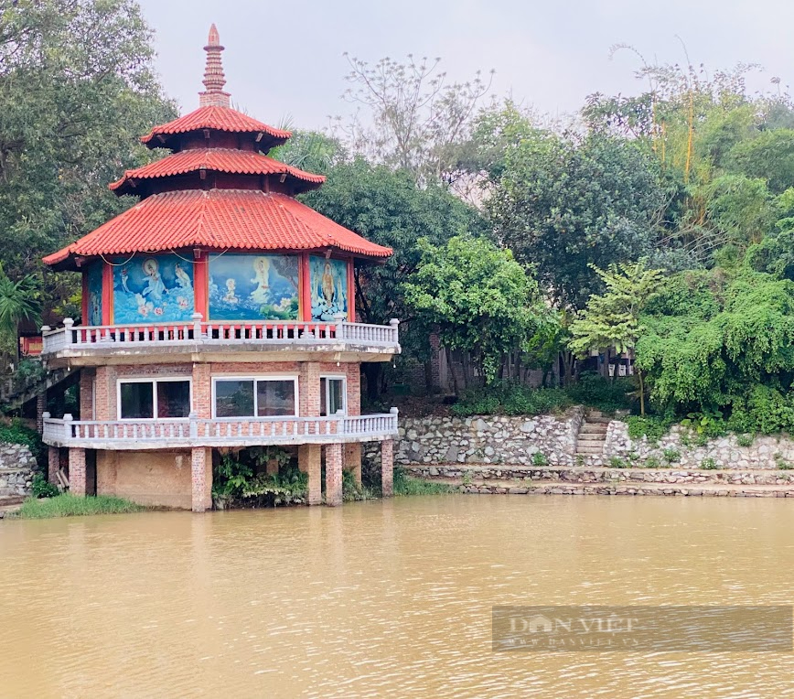 Vụ tà dâm nơi cửa phật: HĐND huyện Yên Lạc “chốt” thời điểm bãi nhiệm đại biểu HĐND trụ trì Chùa Biện Sơn - Ảnh 2.