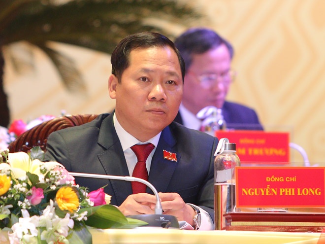 Chủ tịch UBND tỉnh Bình Định Nguyễn Phi Long giữ chức Bí thư Tỉnh ủy Hoà Bình - Ảnh 1.
