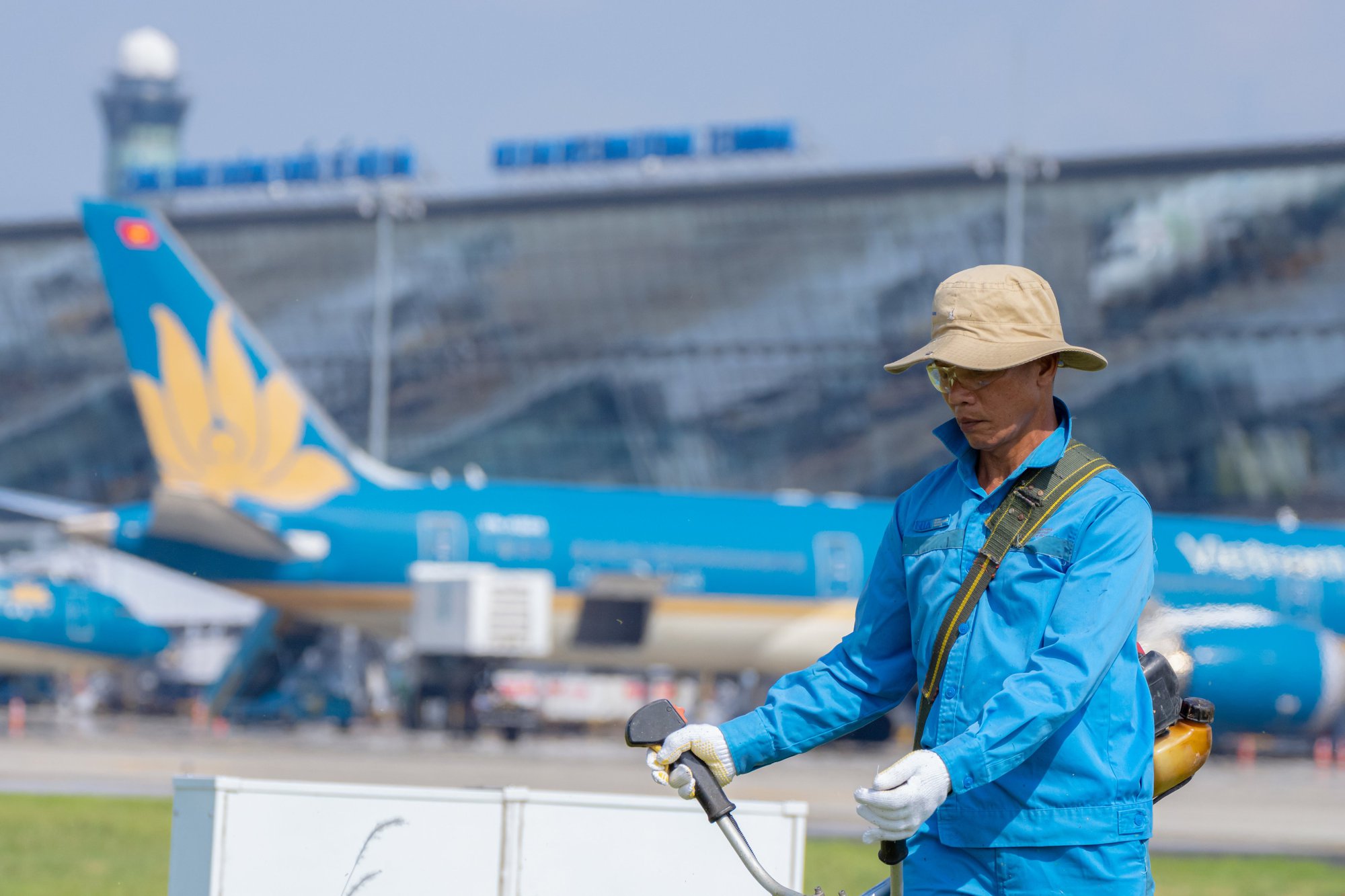 Sân bay Nội Bài sẽ có 4 đường cất/hạ cánh vào năm 2050 - Ảnh 1.