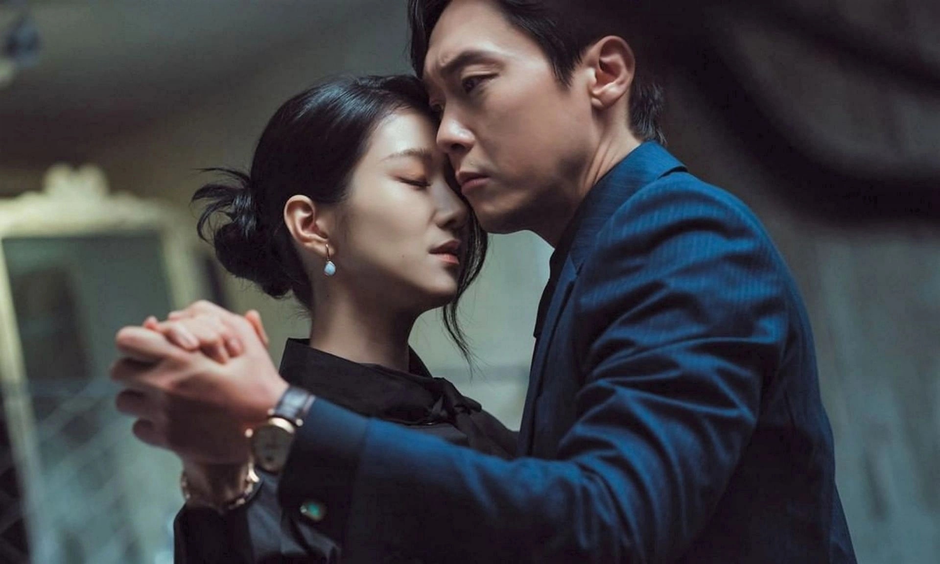Nam diễn viên nói gì về cảnh phim 19+ với Seo Ye Ji trong phim &quot;Eve&quot;? - Ảnh 1.