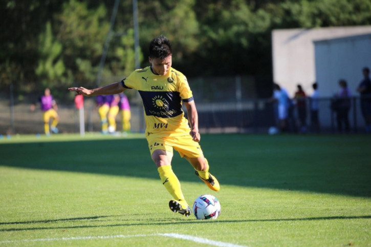 Lập cú đúp, Quang Hải sáng cửa đá chính vòng mở màn Ligue 2 - Ảnh 2.