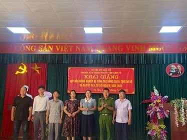 Nậm Pồ: Khai giảng lớp bồi dưỡng nghiệp vụ công tác cơ sở kháo IV năm 2022 - Ảnh 1.