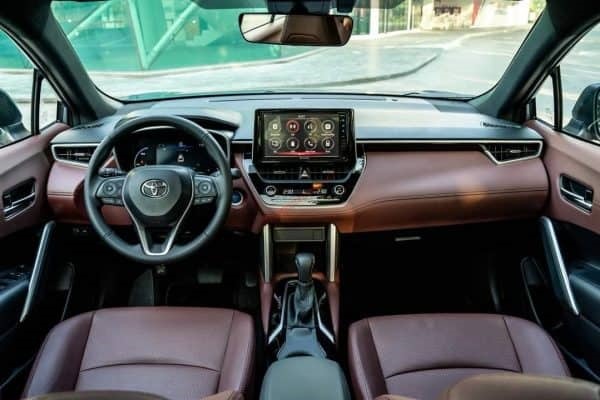 Honda HR-V thế hệ mới hay Toyota Corolla Cross 2022 đáng mua hơn? - Ảnh 11.