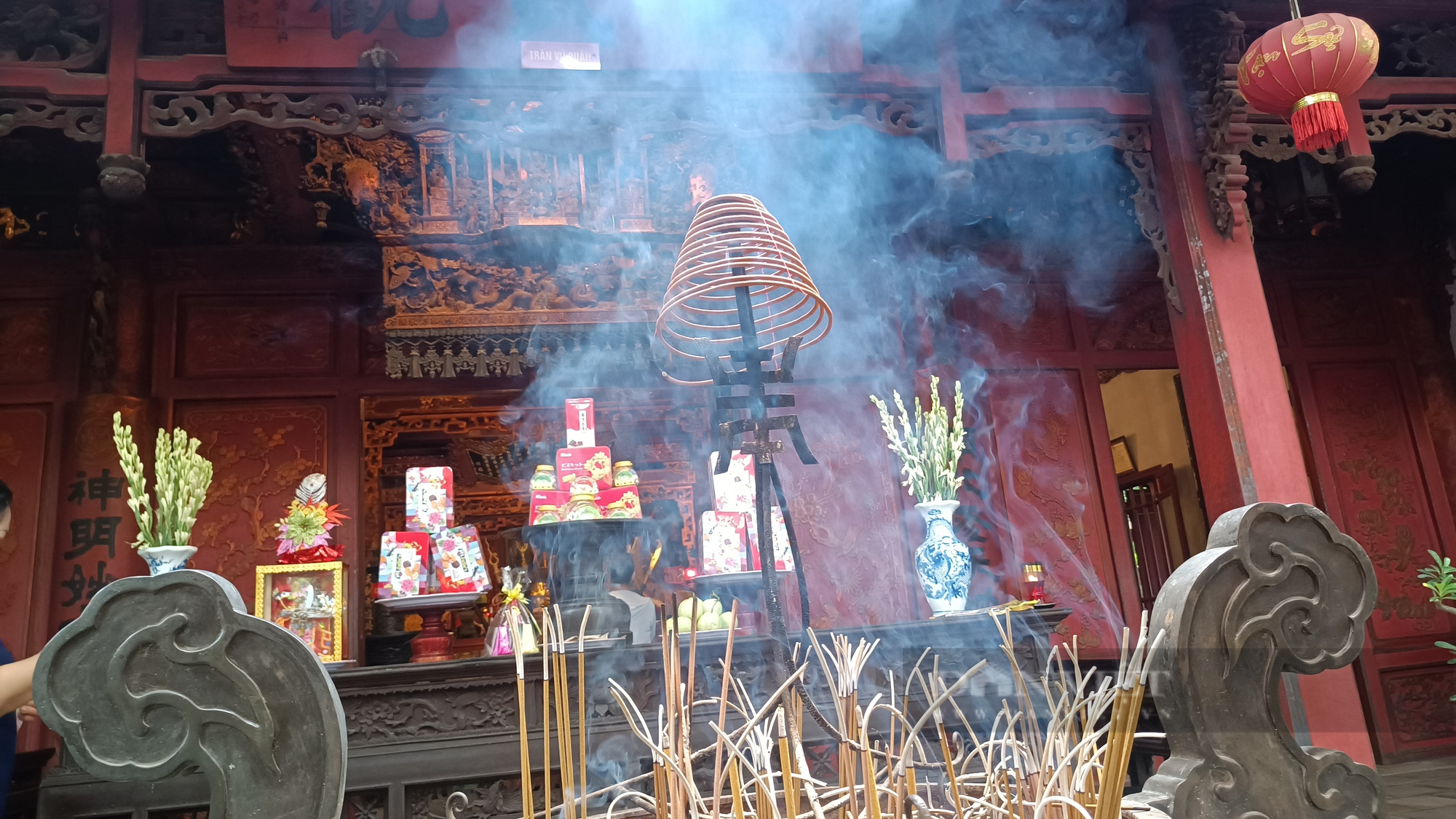Mục sở thị ngôi đền cổ, linh thiêng bậc nhất ở Thủ đô Hà Nội - Ảnh 10.