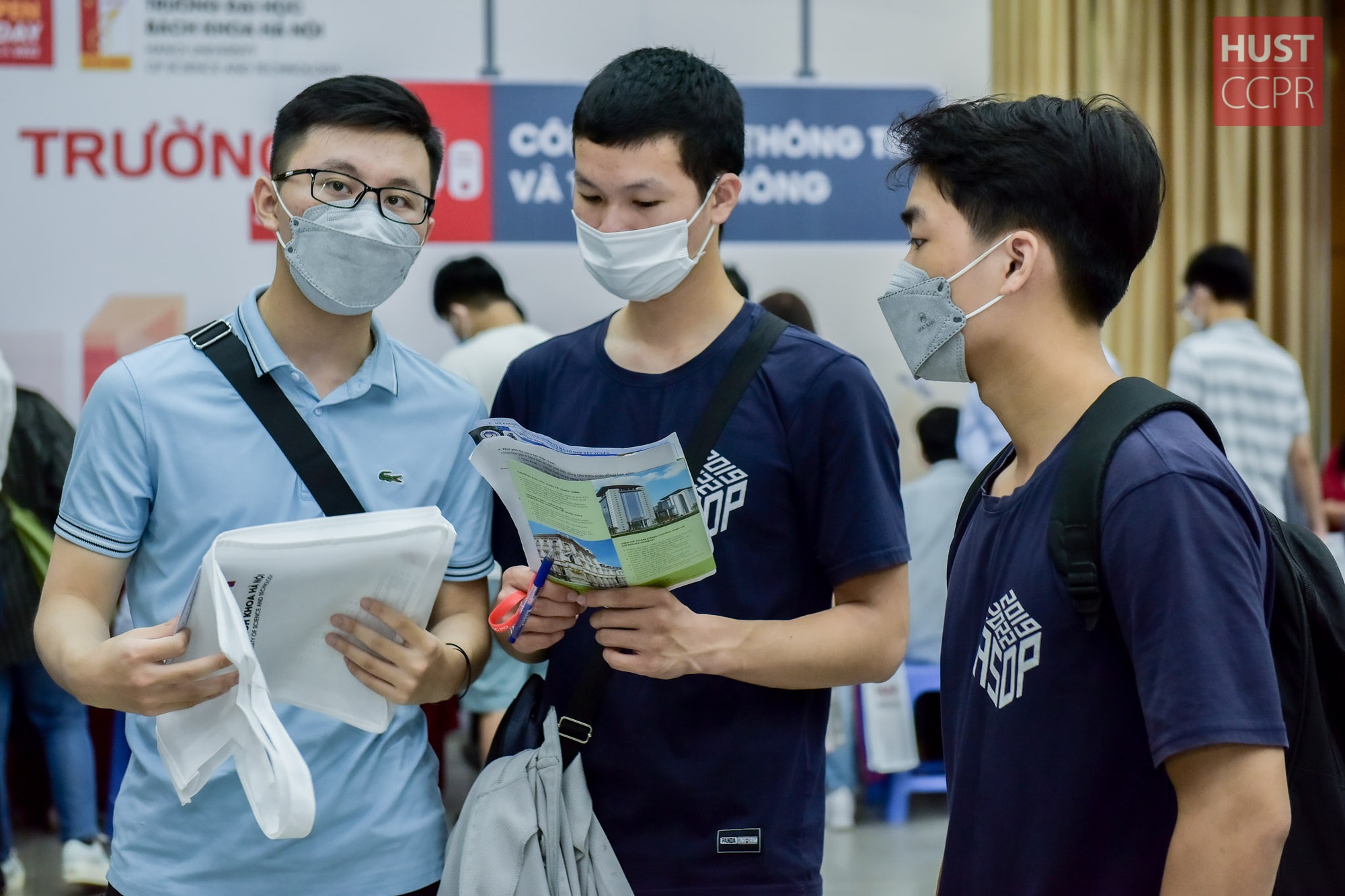 Đại học Bách khoa Hà Nội công bố điểm sàn thi tốt nghiệp THPT và Đánh giá tư duy năm 2022  - Ảnh 1.