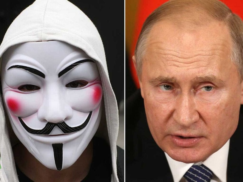 Anonymous sử dụng nhiều chiến lược trong cuộc chiến kỹ thuật số chống lại Nga, hiệu quả nhất là tấn công vào cơ sở dữ liệu và làm rò rỉ thông tin trực tuyến. Ảnh: @AFP.