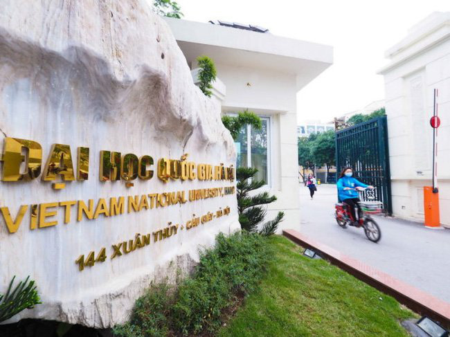 Điểm sàn Đại học Quốc gia Hà Nội tăng từ 18 lên 20: Dự báo điểm chuẩn &quot;biến động&quot; năm 2022  - Ảnh 1.
