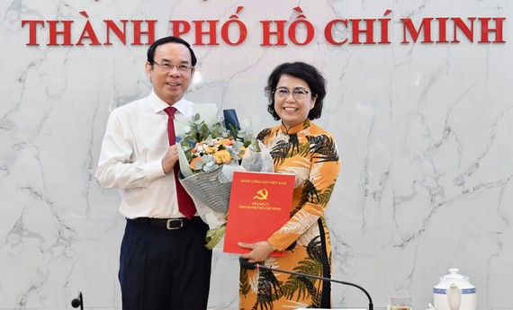 Chủ tịch Ủy ban MTTQ Việt Nam TP.HCM làm Bí thư Quận ủy quận 1 - Ảnh 1.