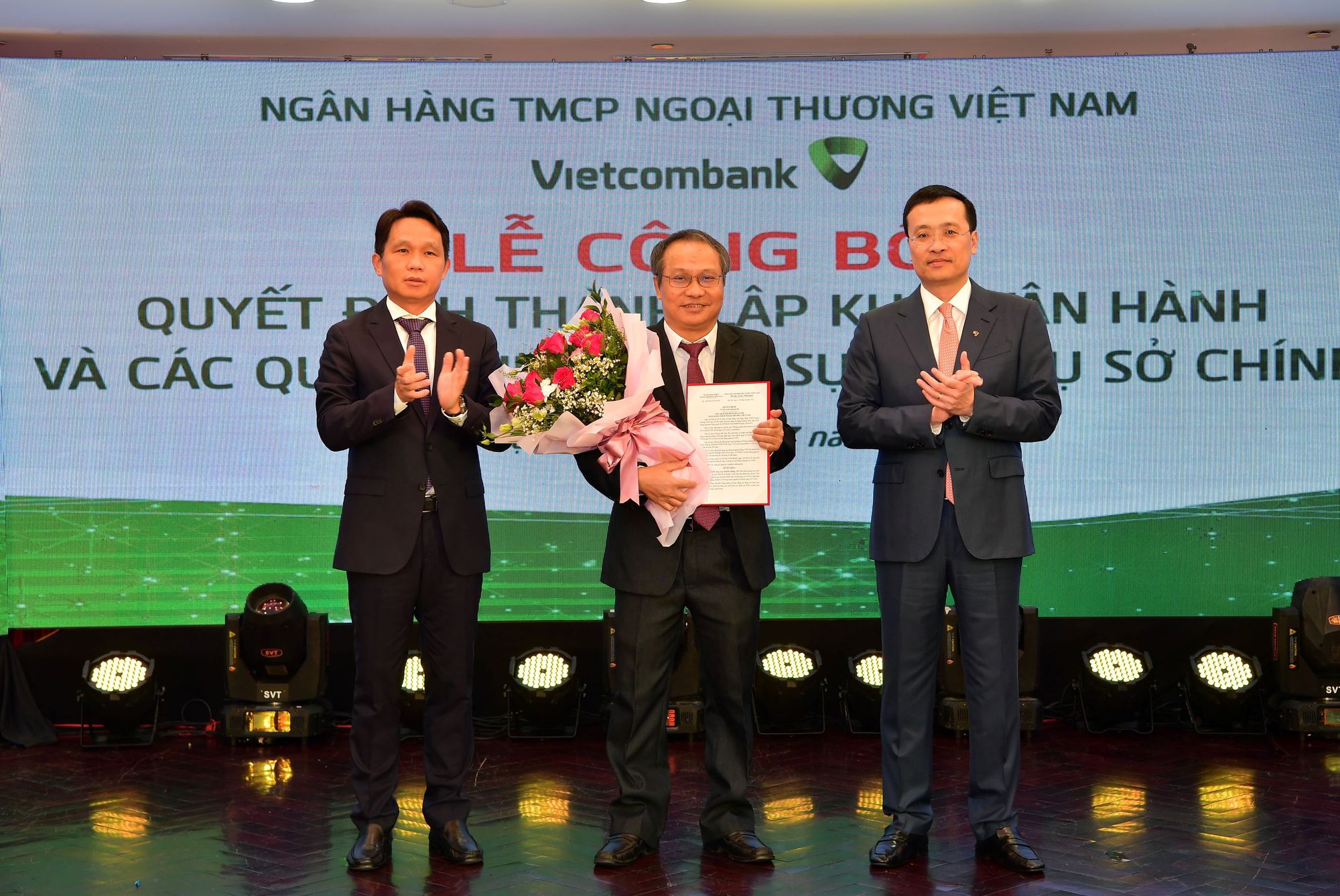 Vietcombank công bố quyết định thành lập Khối Vận hành và một số quyết định nhân sự Trụ sở chính - Ảnh 4.