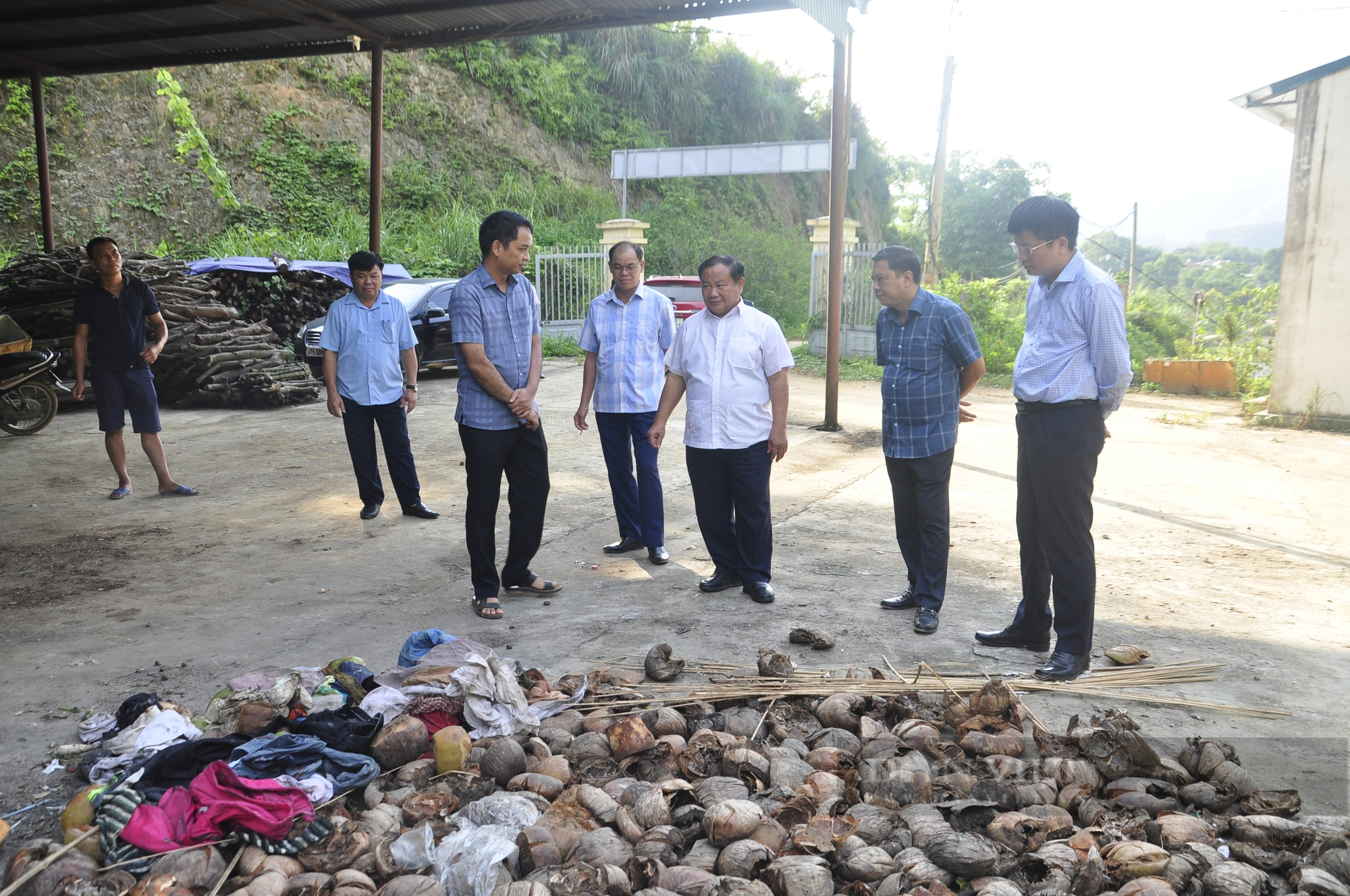 Trung ương Hội Nông dân Việt Nam khảo sát thực trạng môi trường nông thôn tại Ba Chẽ, Quảng Ninh - Ảnh 4.