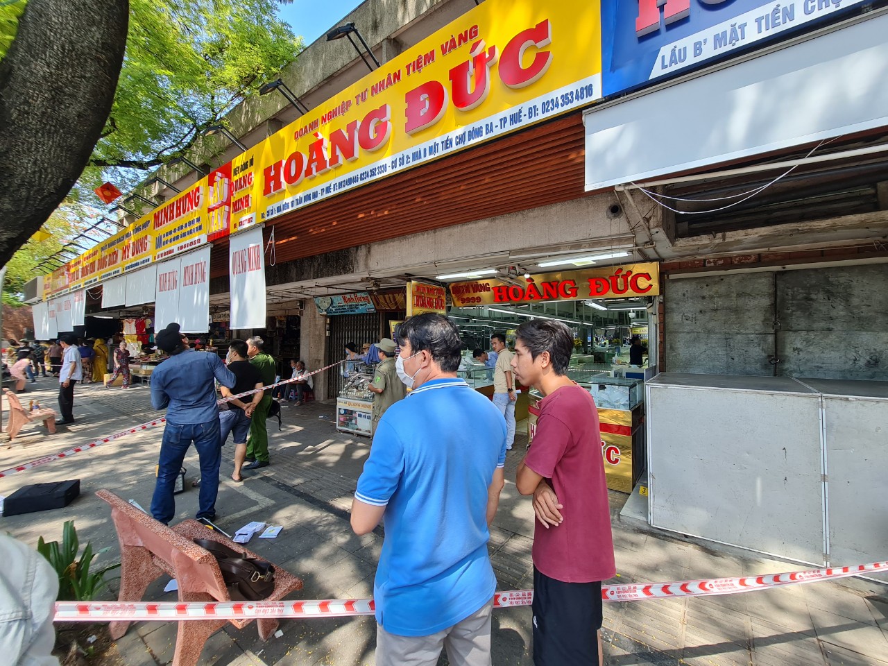 Công an Thừa Thiên Huế thông tin về đối tượng nổ súng cướp tiệm vàng  - Ảnh 3.