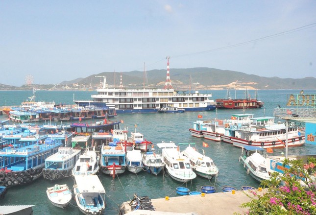Khánh Hoà đóng cửa bến tàu du lịch Cầu Đá - Nha Trang - Ảnh 1.