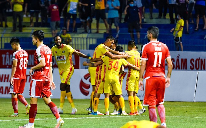 Kết quả vòng 10 V.League 2022: Phản lưới nhà, Viettel thua cay đắng