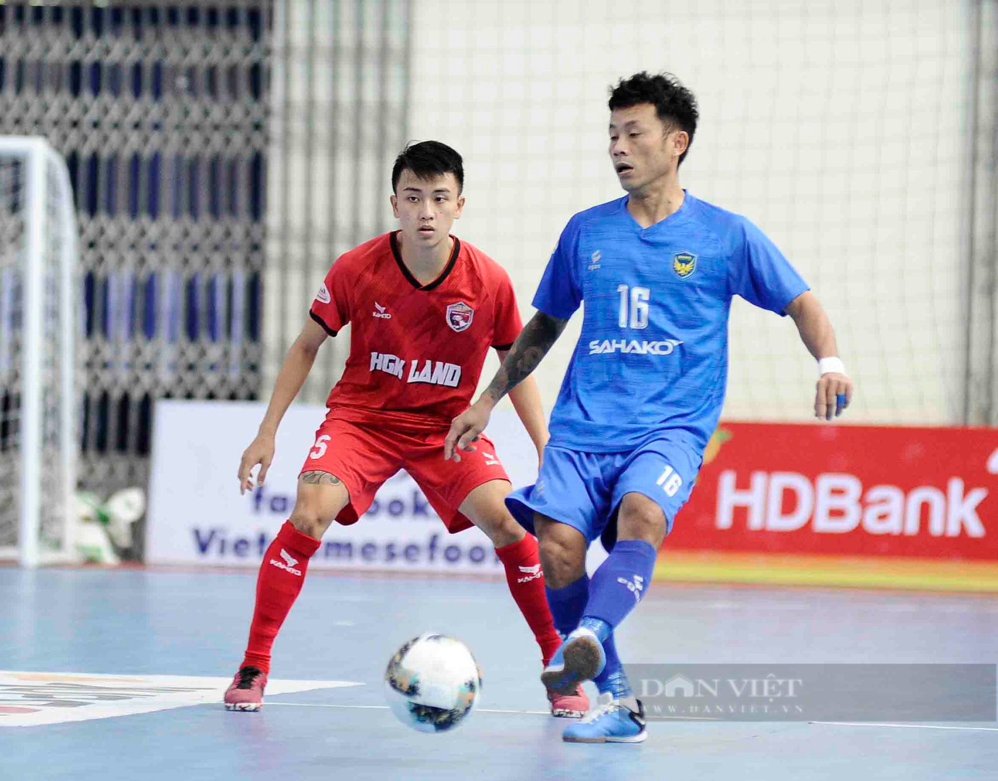 Đánh bại Hưng Gia Khang Đắk Lắk, Sahako vô địch lượt đi Giải futsal vô địch quốc gia 2022. - Ảnh 1.
