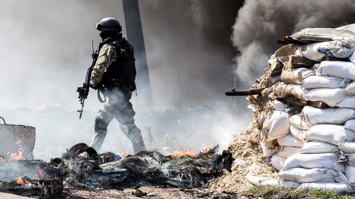 Nóng chiến sự: Sloviansk chuẩn bị cho trận chiến lớn - Ảnh 1.