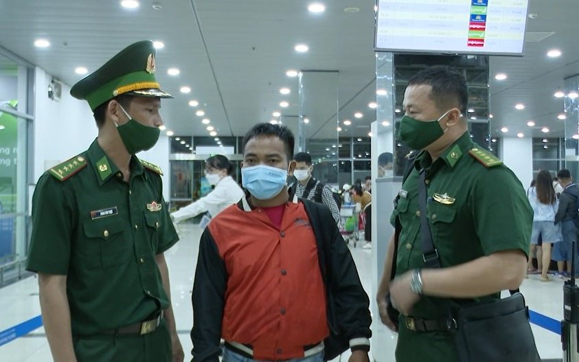 Giải cứu thêm 5 người bị lừa sang Campuchia làm "việc nhẹ lương cao"