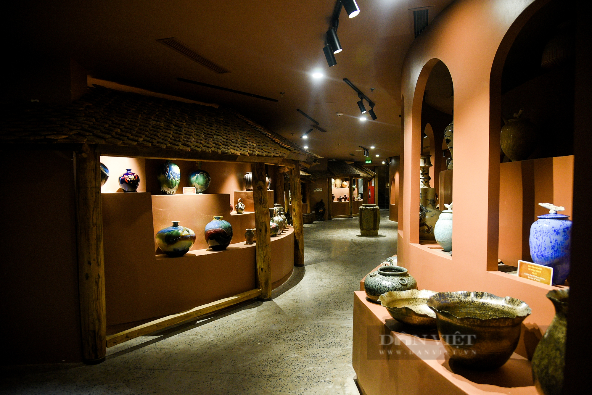 Độc đáo bảo tàng gốm 150 tỉ đồng ở Bát Tràng - Ảnh 5.