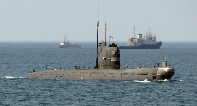 Thuyền trưởng tàu ngầm Ukraine bị buộc tội phản quốc - Ảnh 1.