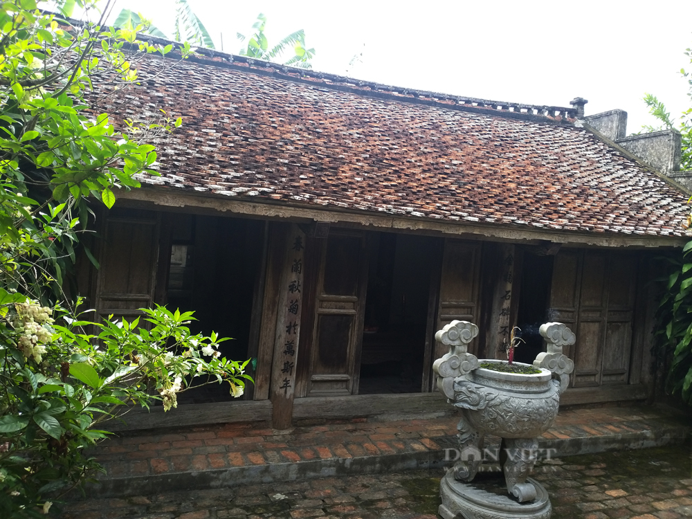 Chiêm ngưỡng cổ vật quý trong ngôi nhà cổ hơn 100 năm tuổi của Tam Nguyên Yên Đổ ở Hà Nam - Ảnh 4.