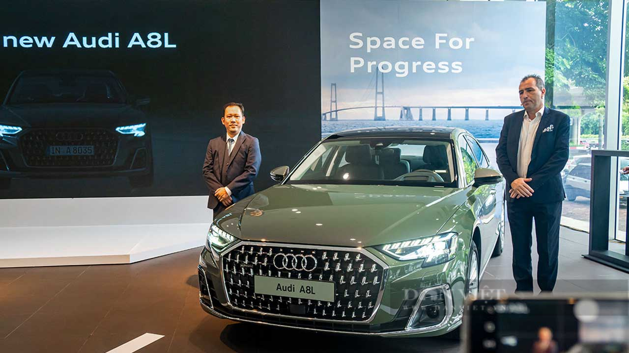Cận cảnh Audi A8L 2022 vừa ra mắt Việt Nam: Màu &quot;độc&quot;, nhiều tiện nghi đấu Mercedes-Benz S-Class, BMW 7-Series - Ảnh 1.