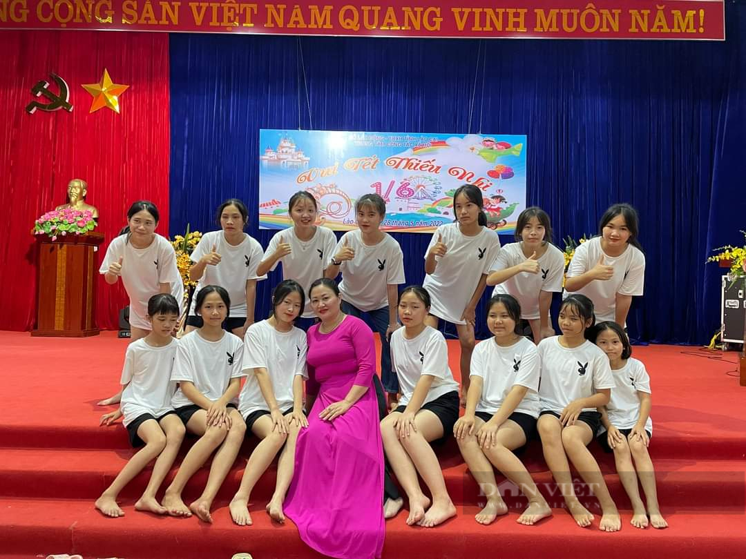 Nữ sinh H’Mông “mồ côi” và ước mơ trở thành giáo viên dạy văn - Ảnh 5.